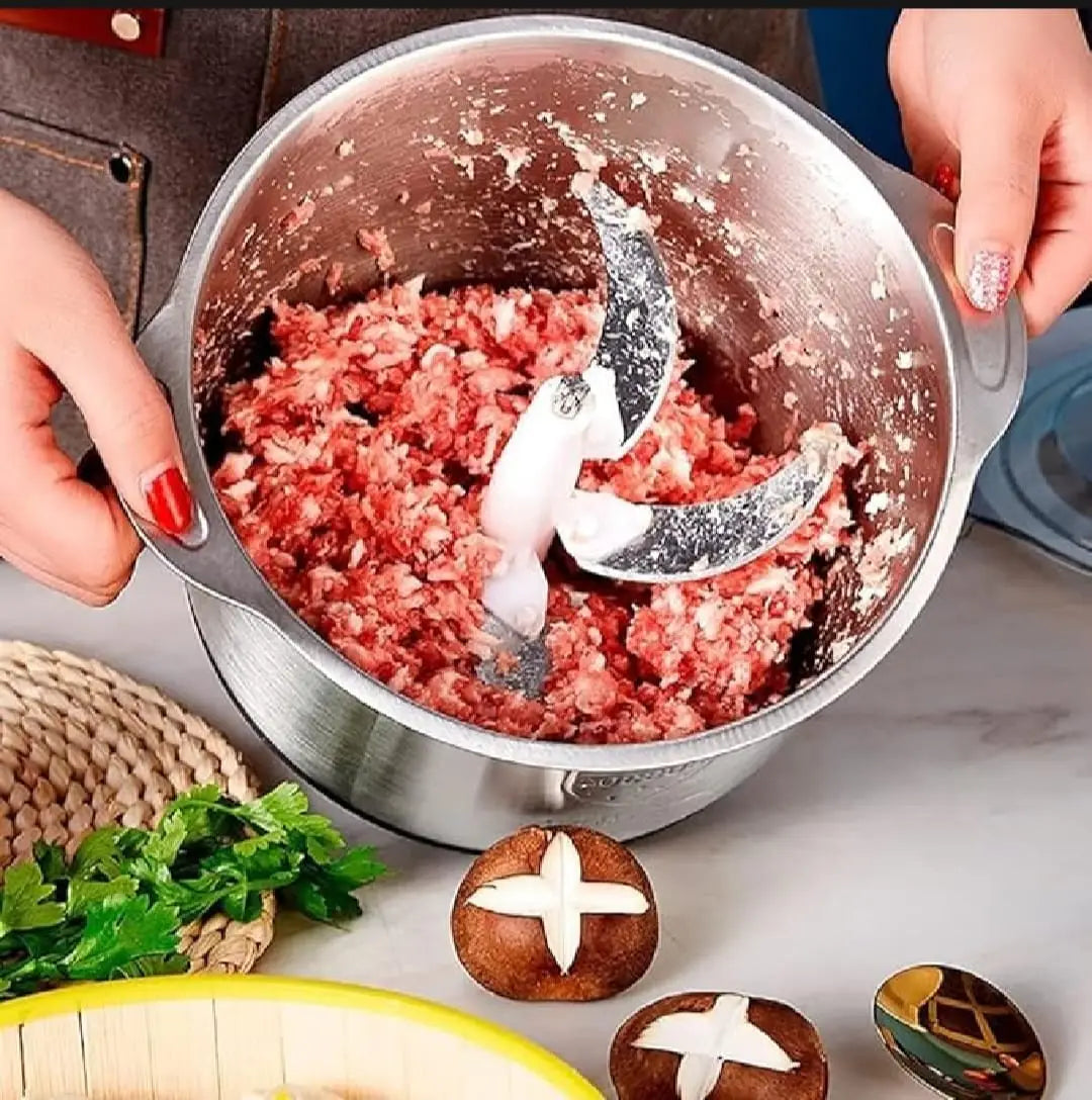 Mini Electric Food Chopper – USB Rechargeable Vegetable & Garlic Cutter